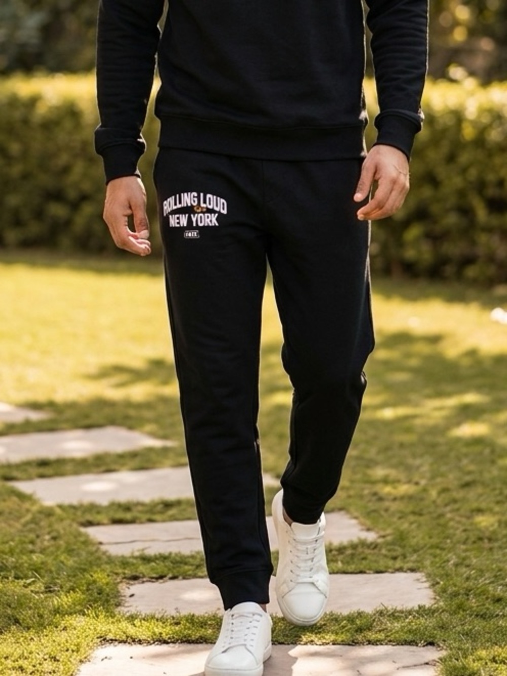 NWOT Rolling Loud x Felt Merch Collegiate Black Joggers - New York - Size Medium